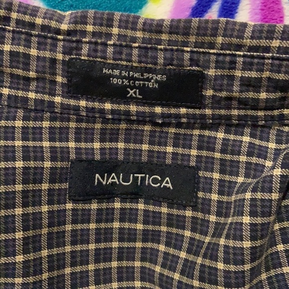 Nautica Button Down Shirt Mens XLS Classic Plaid Long Sleeve Pocket Sail Logo - Picture 4 of 4